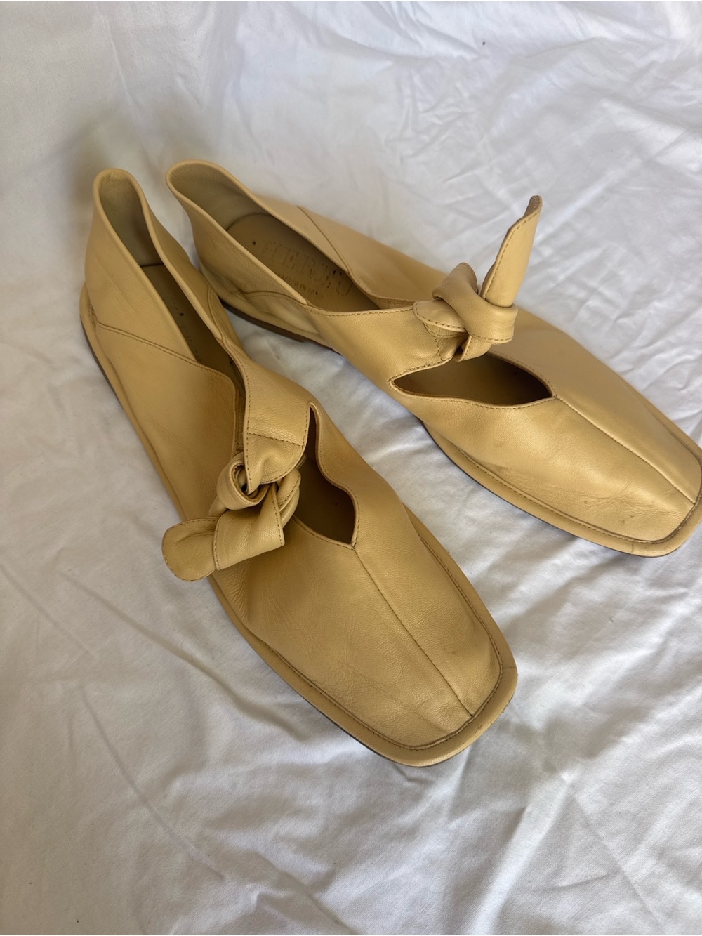 HEREU Llasada square-toe leather ballerina flat cream